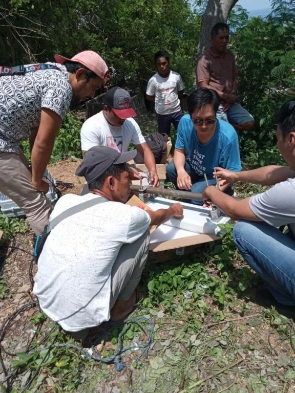 Proyek Pemasangan Penguat Sinyal Ponsel di Perkebunan Ujung Pandang